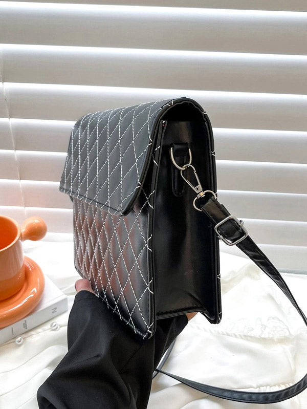 شنطة كتف بخطوط مربعة شنط وحقائب شنط