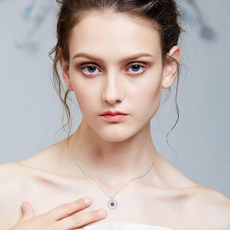 سلسال احبك بمائة لغه مدور قلوب سلسال متوفر 2 لون