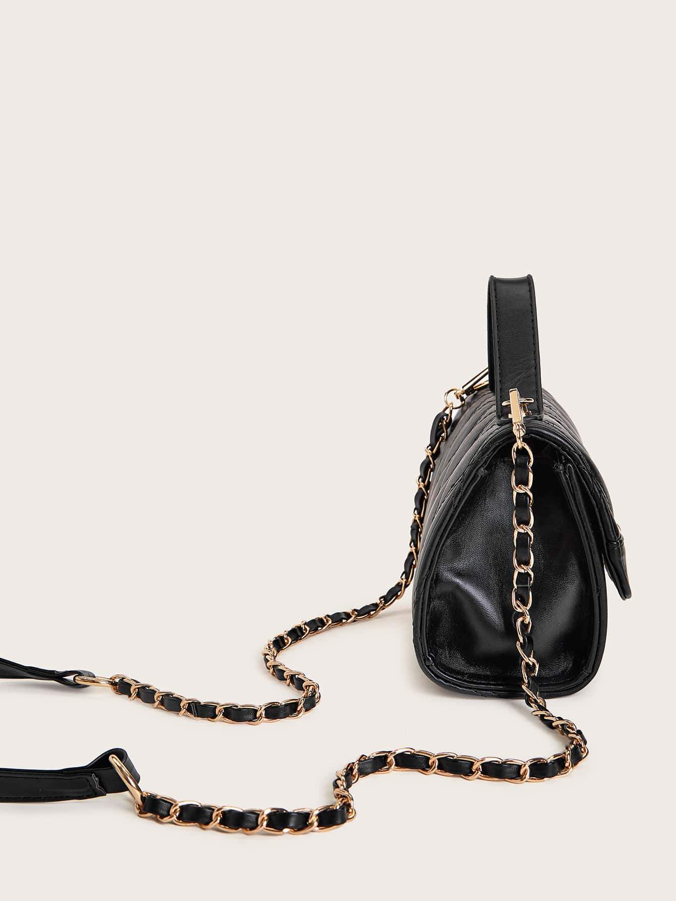 شنطة مبطنه مربعات بقفل ذهبي شنط وحقائب شنط