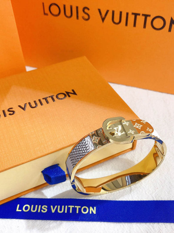 اسوارة لويس فيتون عريضه لوقو اسواره louis vuitton