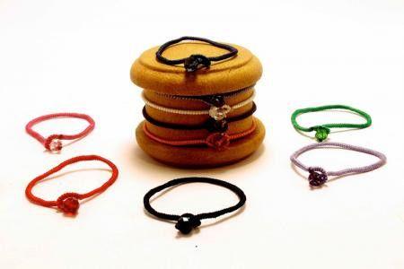 اسواره خيط بالوان عصريه ومتنوعة اسواره متوفر 10 لون