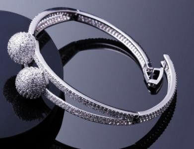 اسواره بنجره زركون اسواره متوفر 1 لون