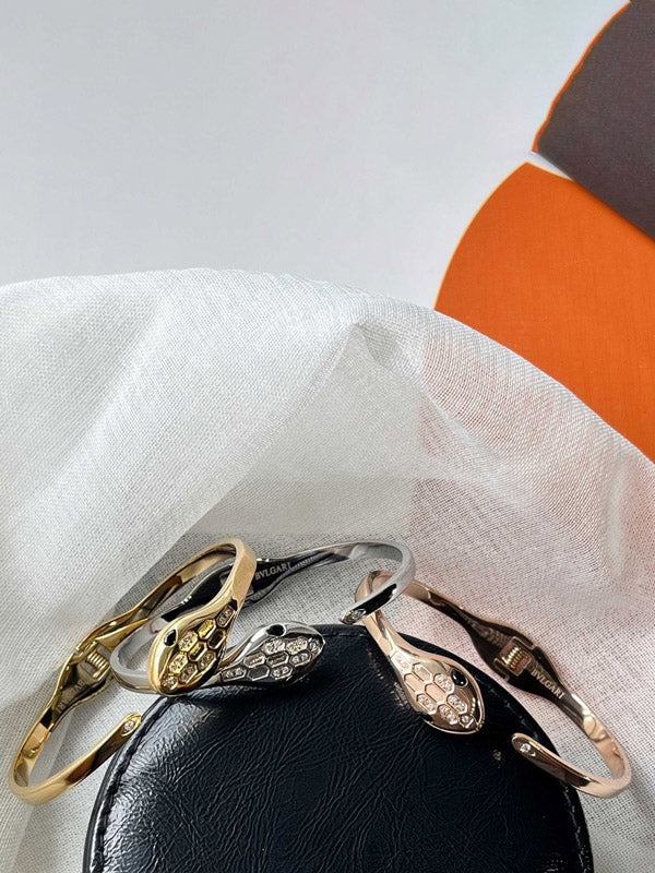 اسوارة بولغاري سنيك لوقو اسواره bvlgari