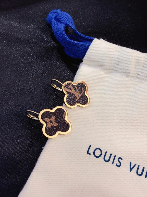 حلق لويس فيتون وردة بني ذهبي حلق louis vuitton