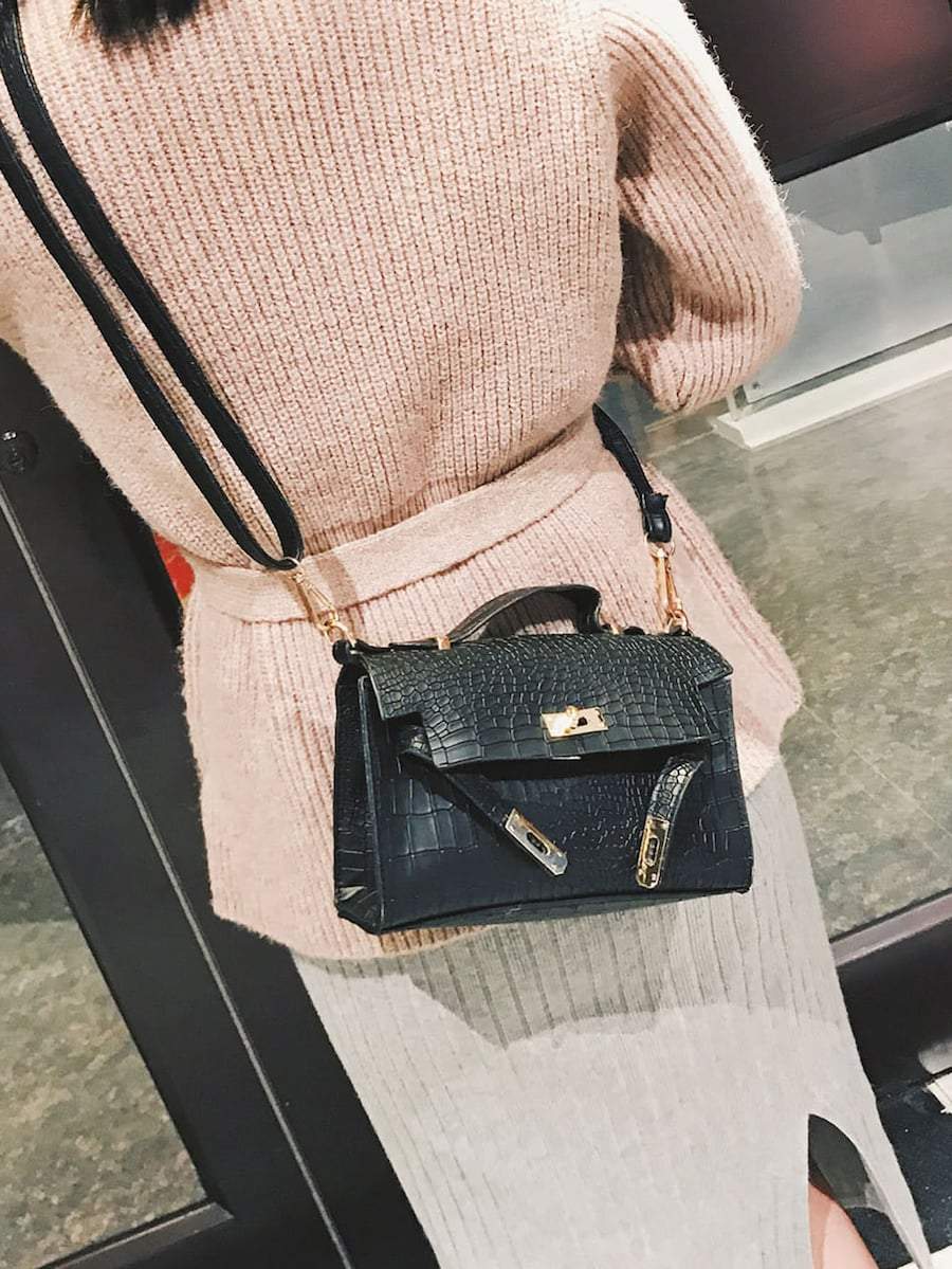 شنطه سوداء بريتي لوك شنط وحقائب شنط