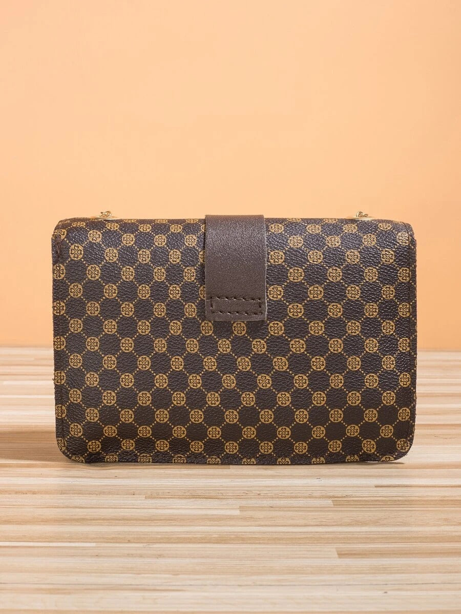 حقيبة مربعة بنية صغيره شنط وحقائب شنط