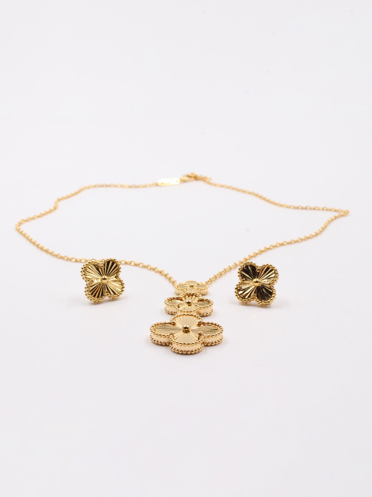 طقم فان كليف ذهبي اطقم van cleef