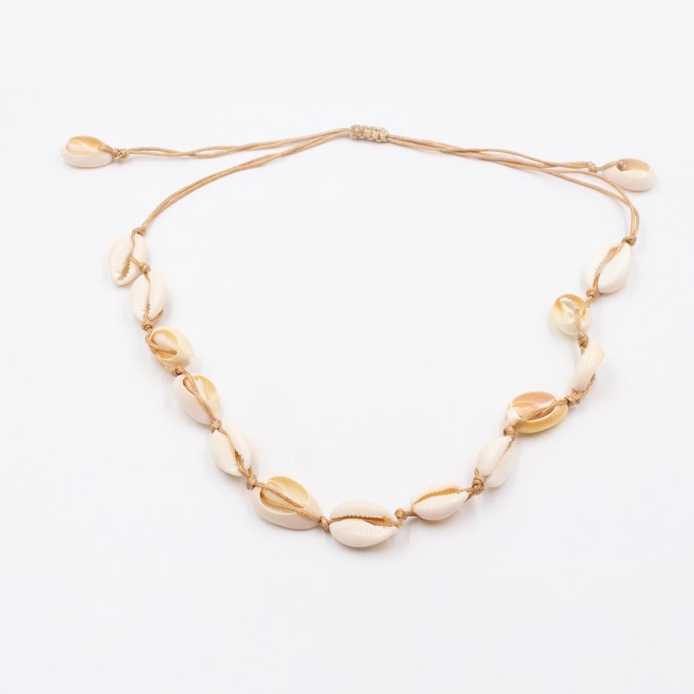 سلسال وعقد اصداف سلسال متوفر 4 لون بني