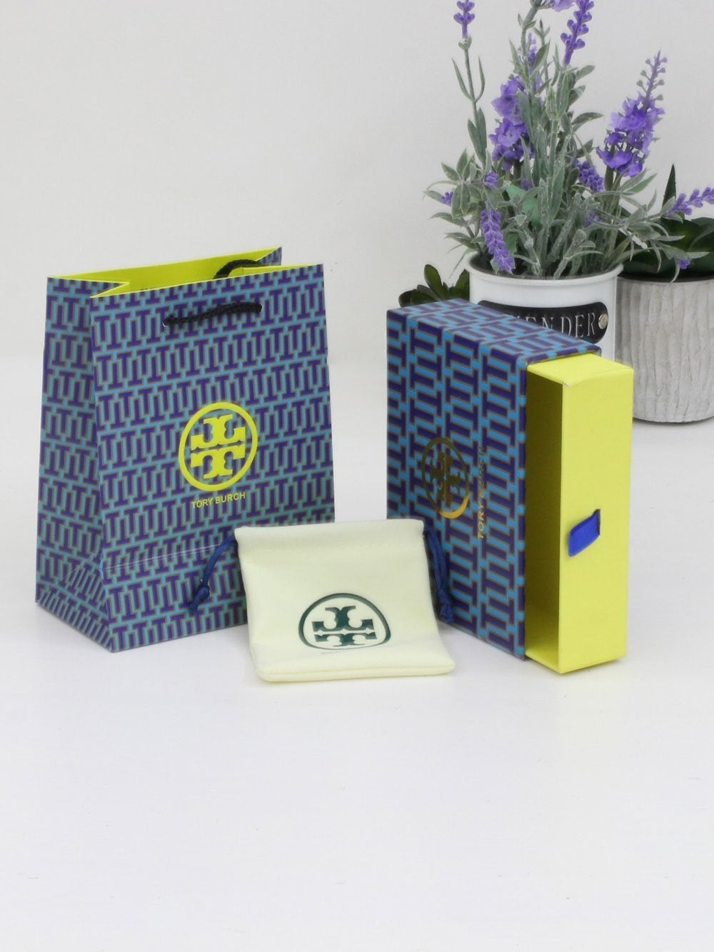 ملحقات توري بورش الاصلية هدايا tory burch