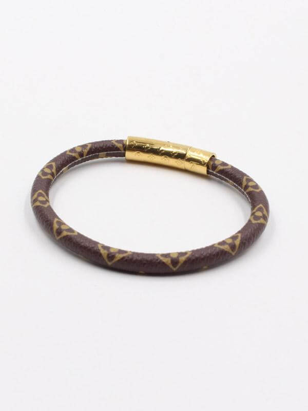 اسوارة ال في جلد بني اسواره louis vuitton