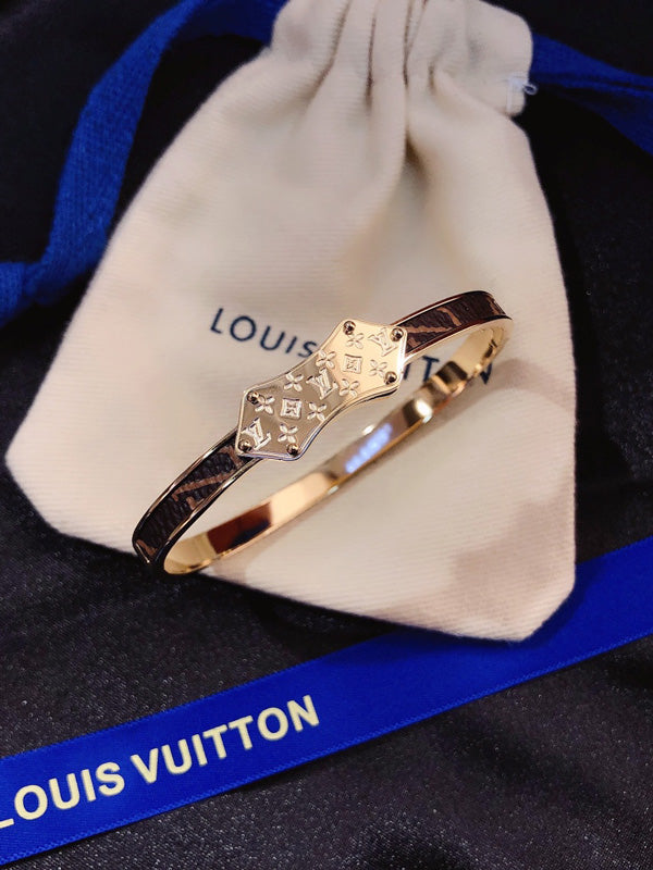 اسوارة لويس فيتون لوقو اسواره louis vuitton
