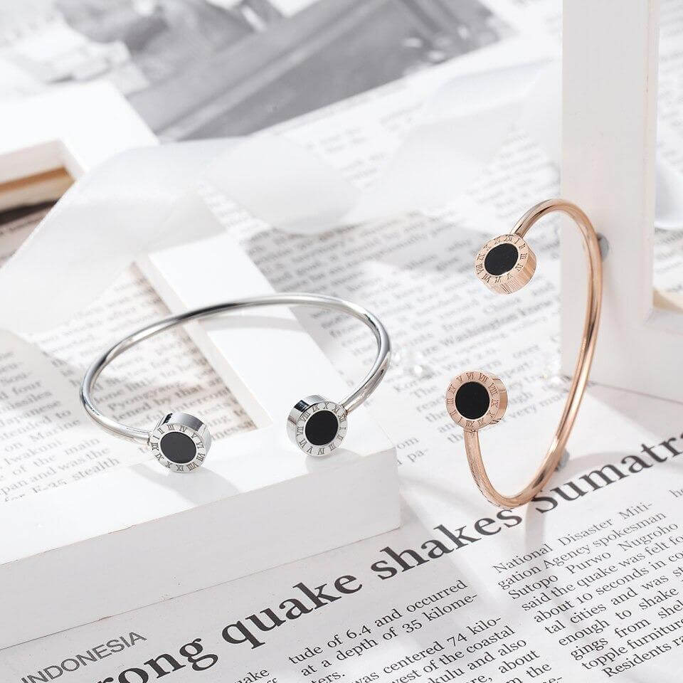 اسوارة تيفاني بلاك بينت اسواره tiffany