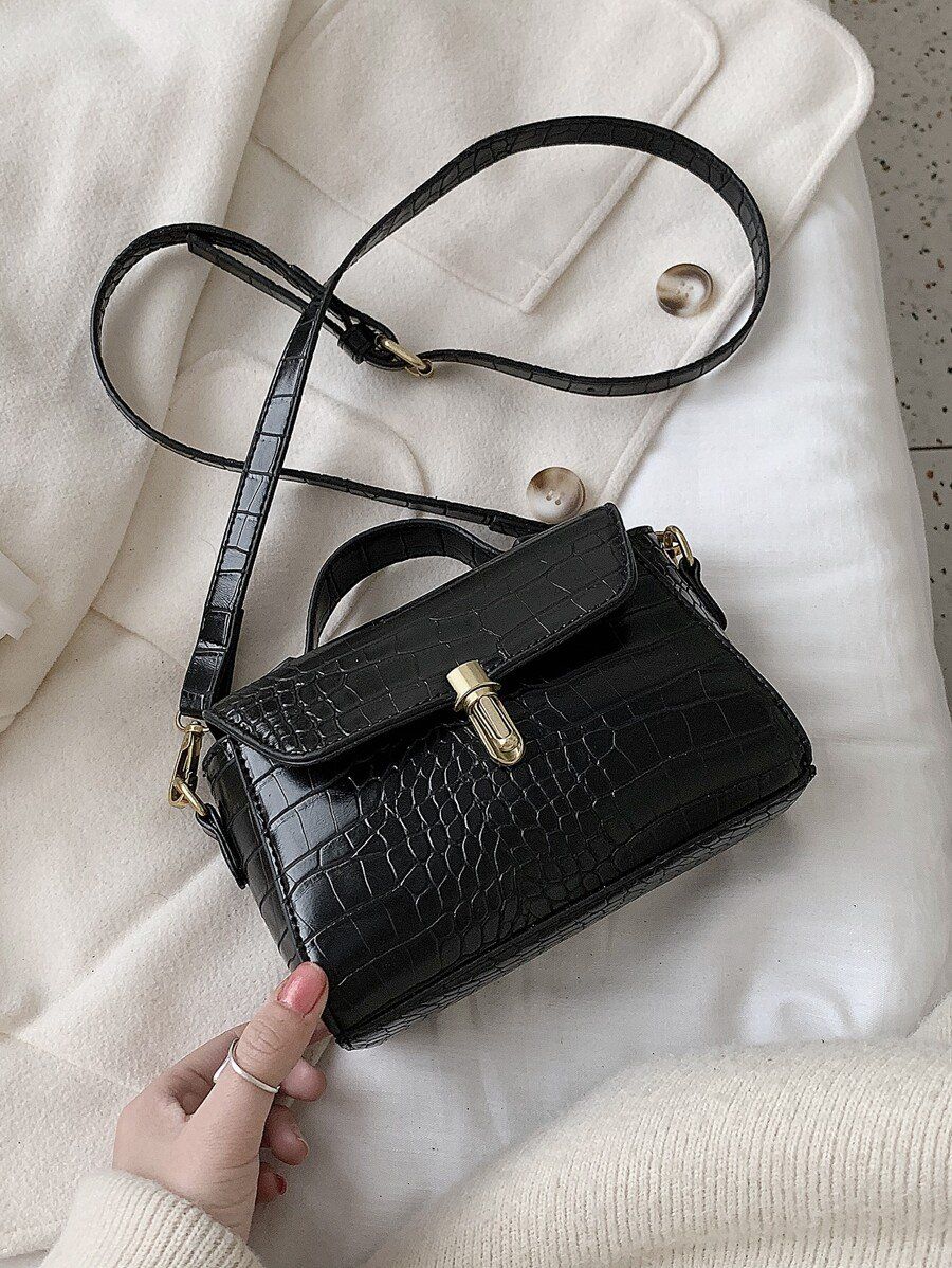 شنطة كتف بقفل مشبك ذهبي شنط وحقائب شنط