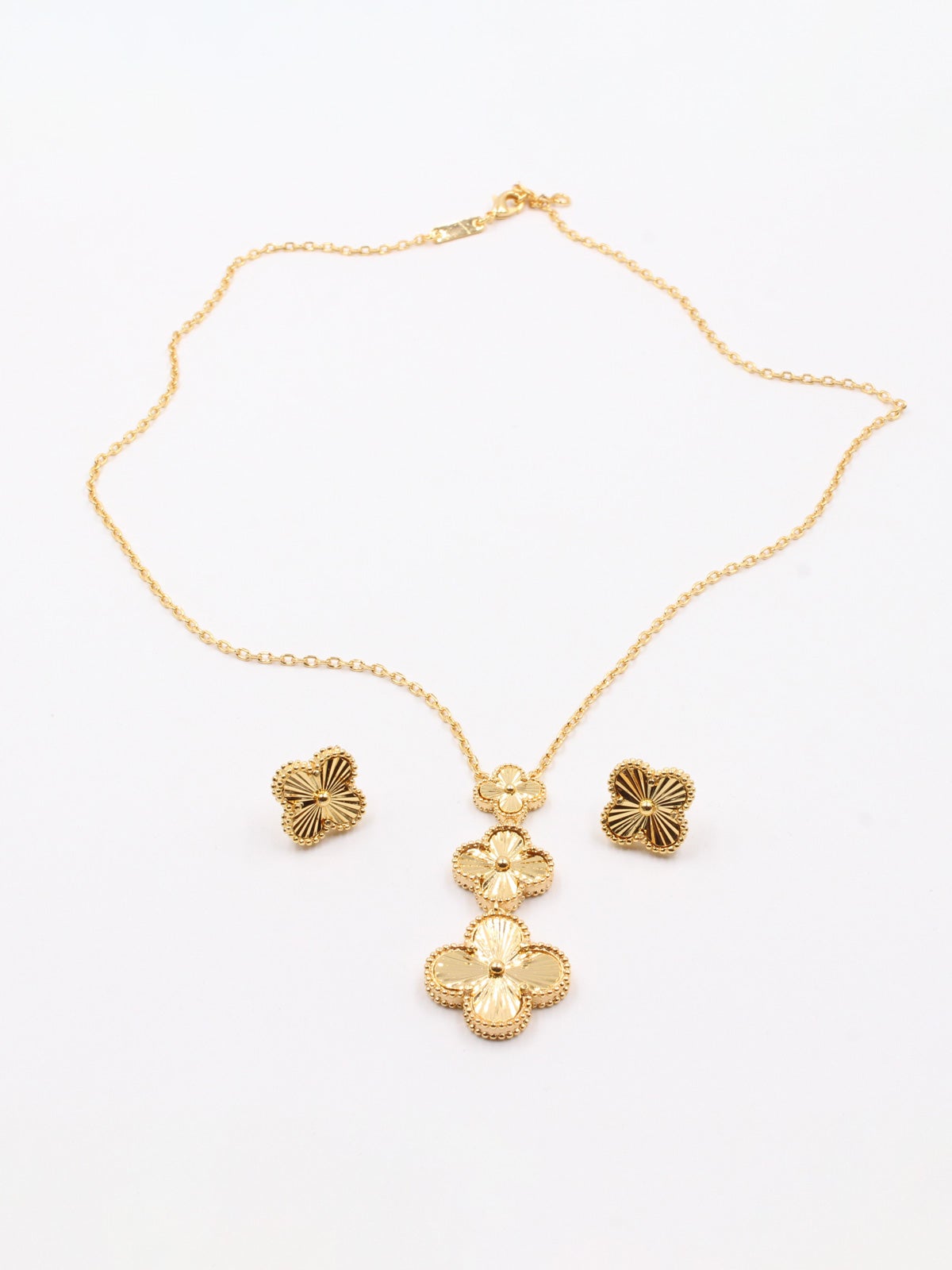 طقم فان كليف ذهبي اطقم van cleef