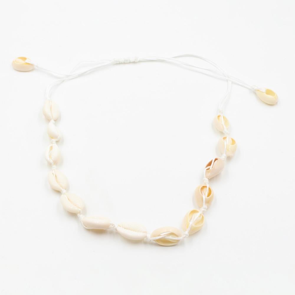 سلسال وعقد اصداف سلسال متوفر 4 لون ابيض