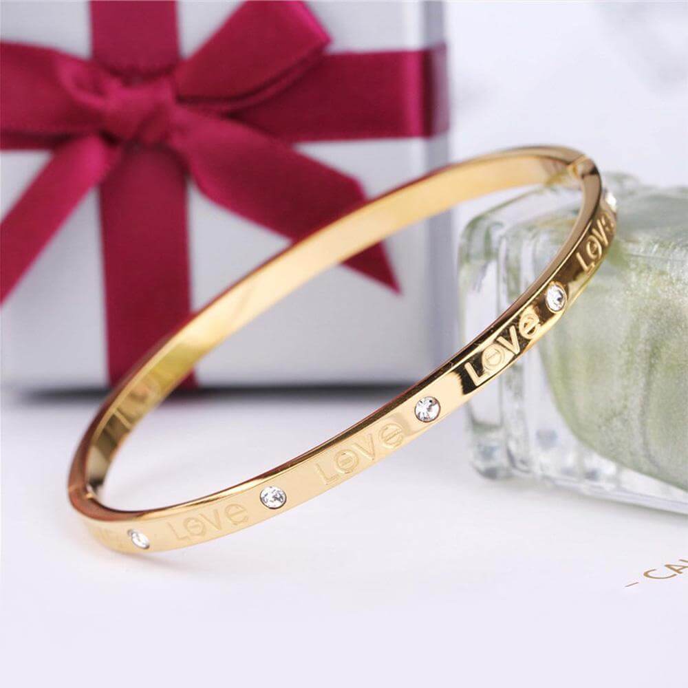 اسواره كارتير بانقل love اسواره متوفر 3 لون