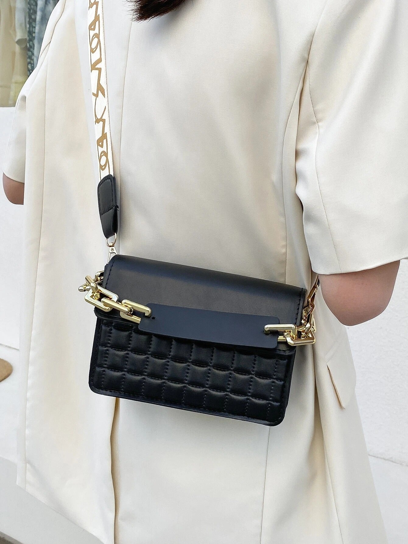 حقيبة ساتشل نقش مربع شنط وحقائب شنط