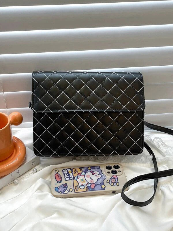 شنطة كتف بخطوط مربعة شنط وحقائب شنط