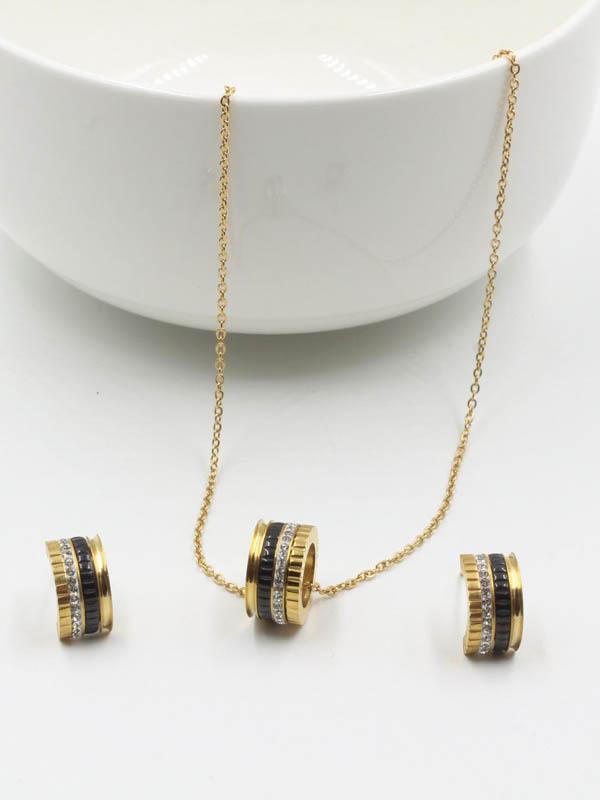 طقم بوشرون اطقم bucheron اسود ذهبي