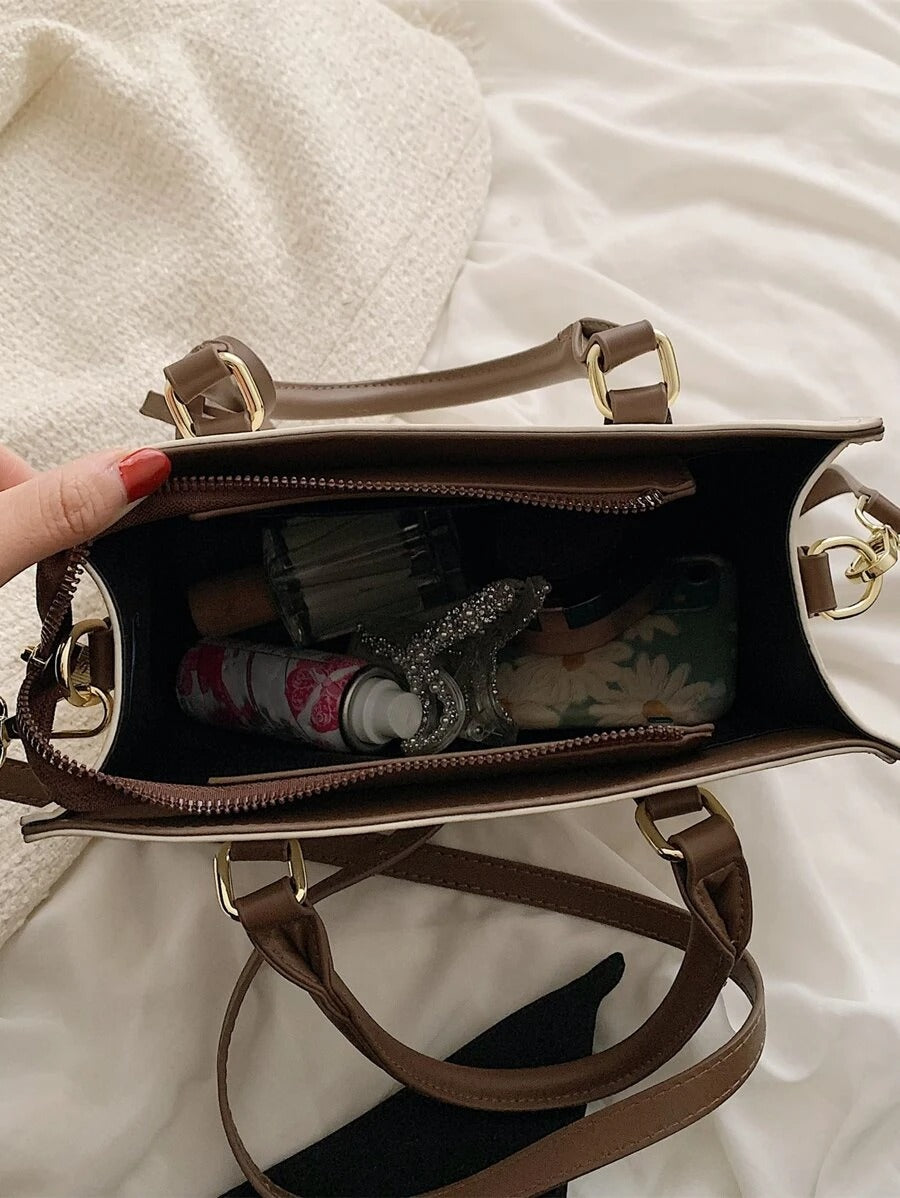 شنطة مربعة ابيض شنط وحقائب شنط