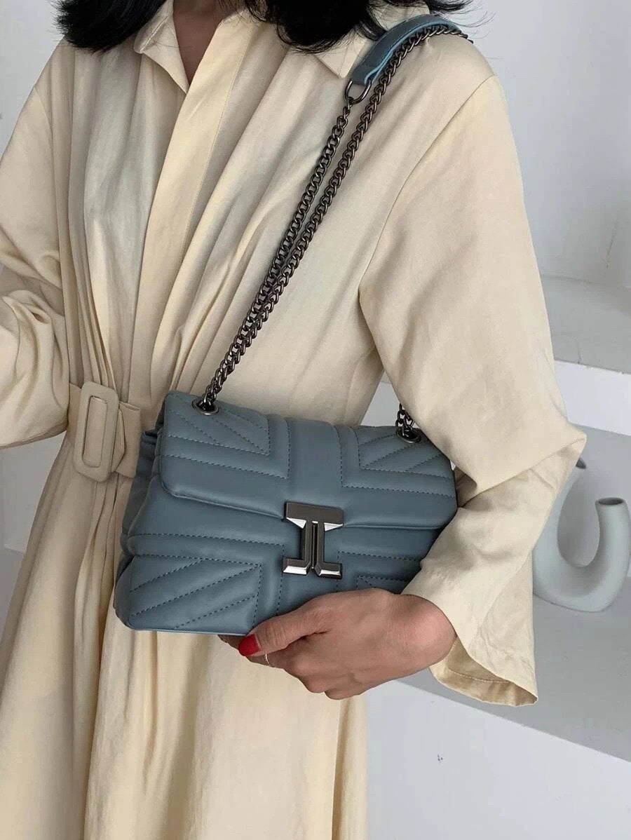 شنطة كتف بتفاصيل شنط وحقائب شنط