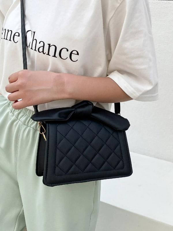 حقيبة ساتشيل فيونكة اسود شنط وحقائب شنط