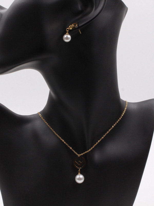 طقم فندي نسائي لولو اطقم fendi ذهبي