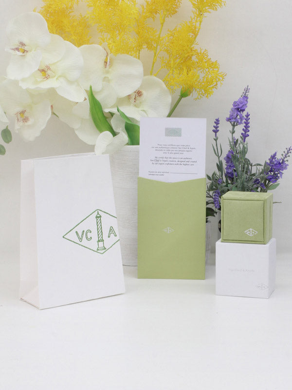 ملحقات فان كليف الاصلية للخواتم هدايا van cleef