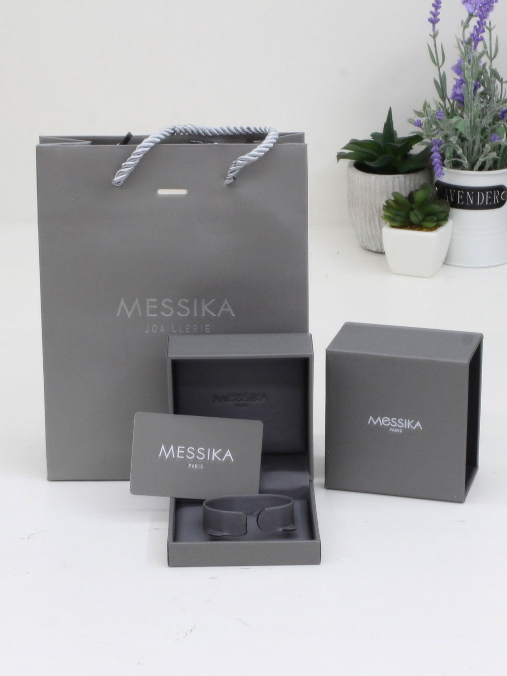 ملحقات ميسيكا الاصلية هدايا messika