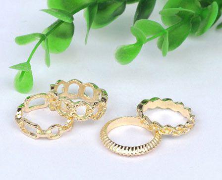 خواتم مجموعه 4 قطع ذهبي مطليه خواتم متوفر 1 لون ذهبي 6