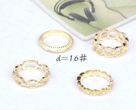 خواتم مجموعه 4 قطع ذهبي مطليه خواتم متوفر 1 لون