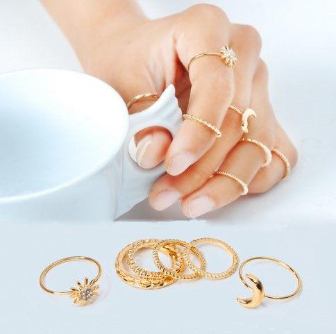 مجموعه خواتم ناعمه 7 قطع خواتم متوفر 2 لون ذهبي مقاس متنوع 7.5-7-5-3.5