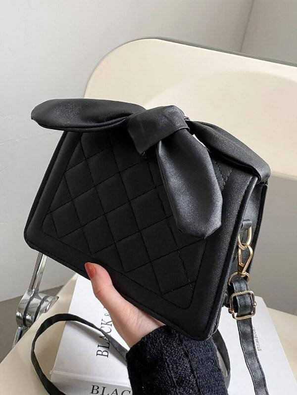 حقيبة ساتشيل فيونكة اسود شنط وحقائب شنط