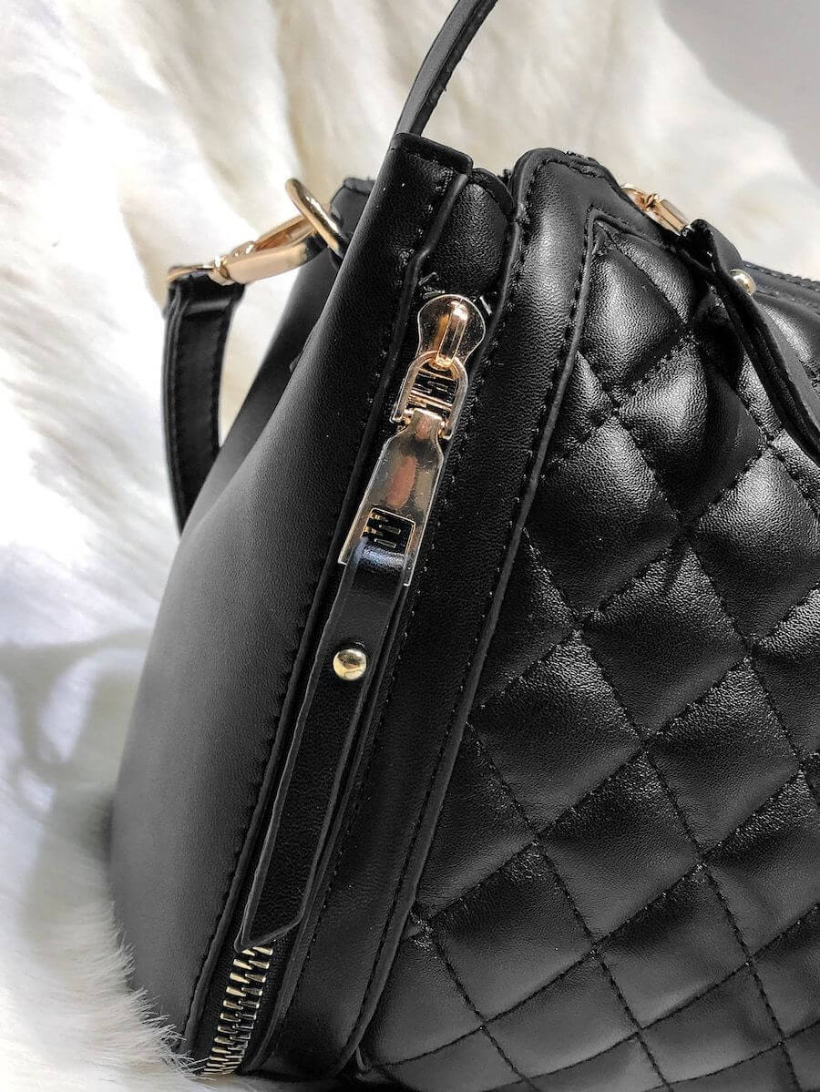 حقيبة سكويرز سوداء شنط وحقائب شنط