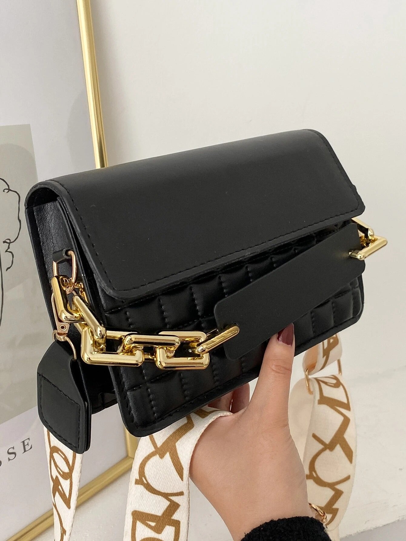 حقيبة ساتشل نقش مربع شنط وحقائب شنط