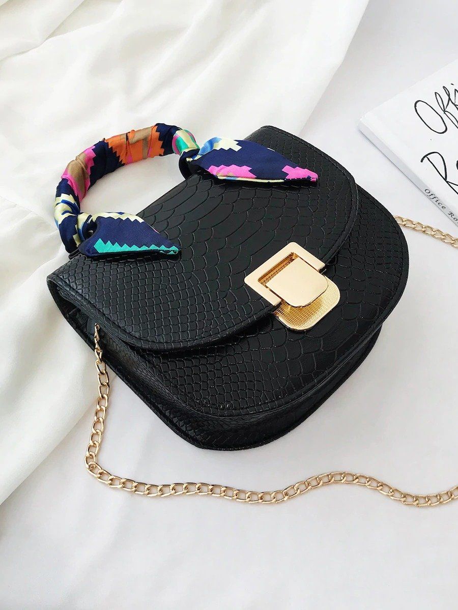 شنطة اسود بنقشة التمساح شنط وحقائب شنط