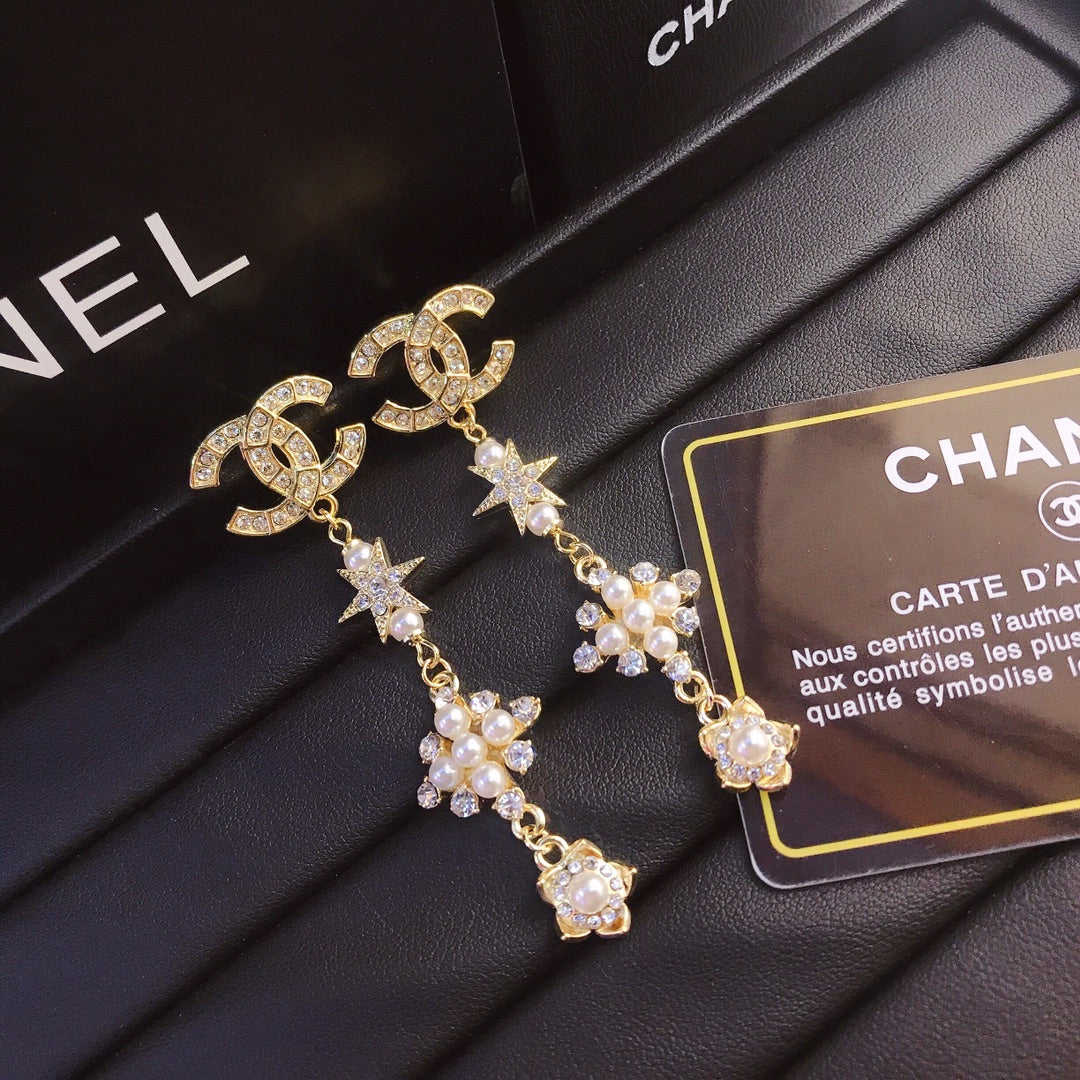 حلق شانيل طويل لوقو بيرل حلق chanel