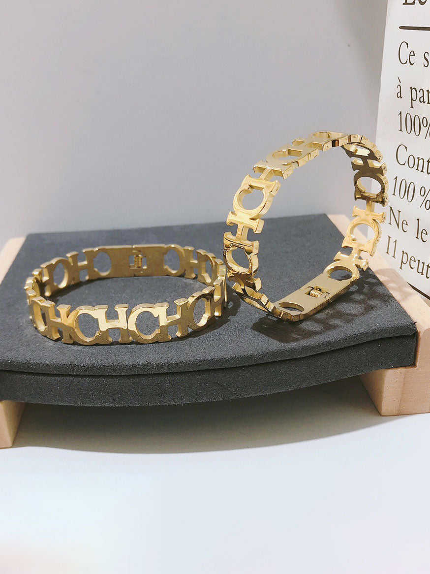 اساور سي اتش بانقل اسواره CH ذهبي