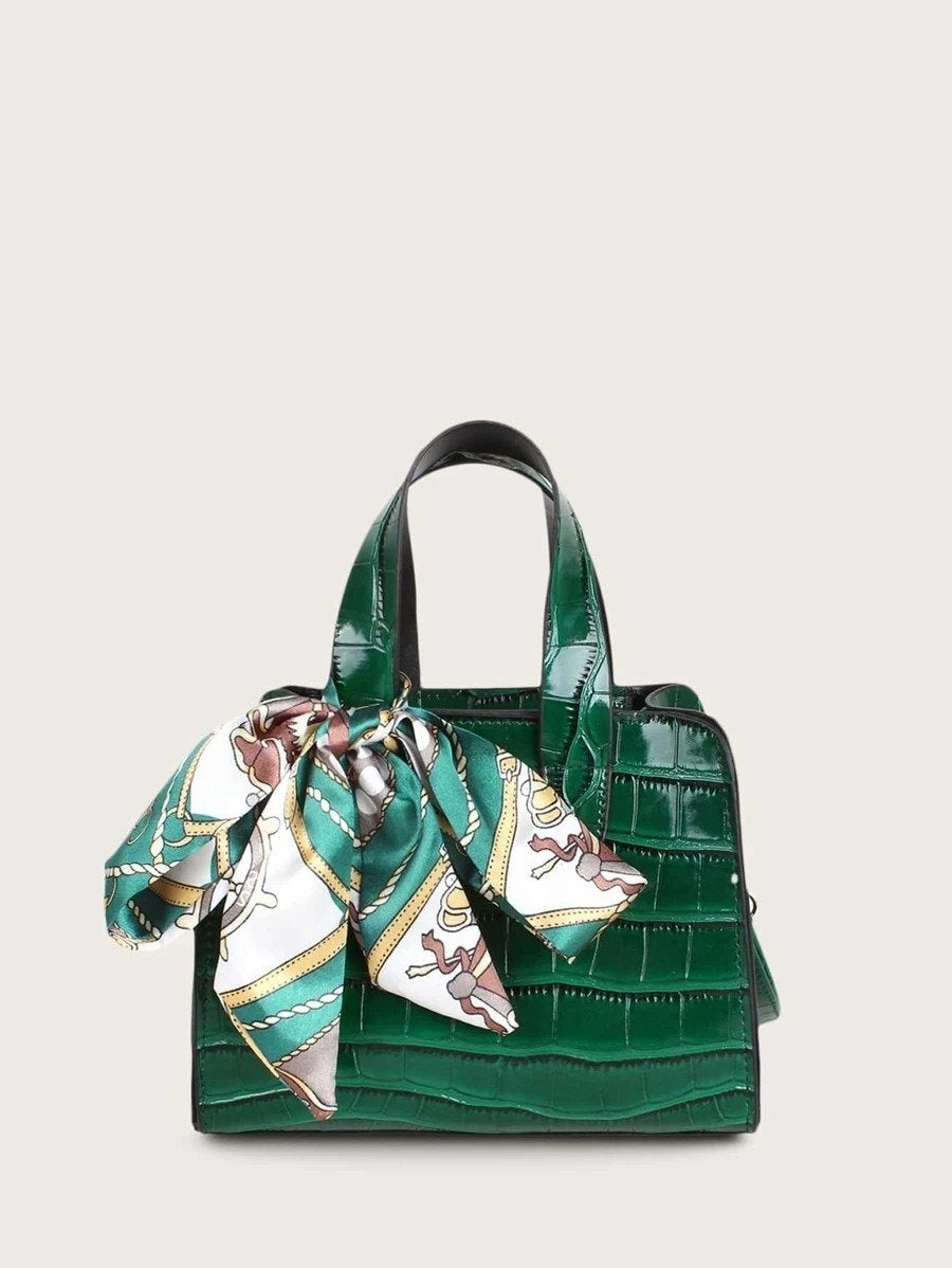 شنطة كتف مزخرف بوشاح شنط وحقائب شنط اخضر