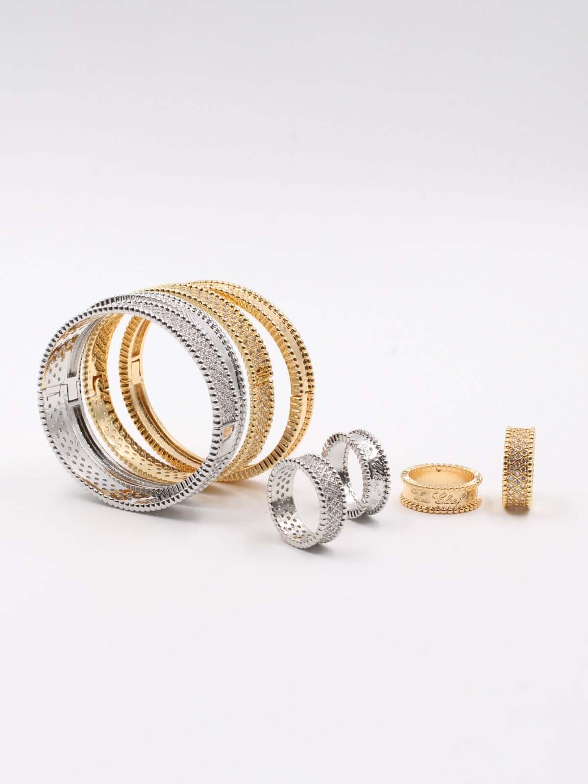 أساور فان كليف اسواره van cleef