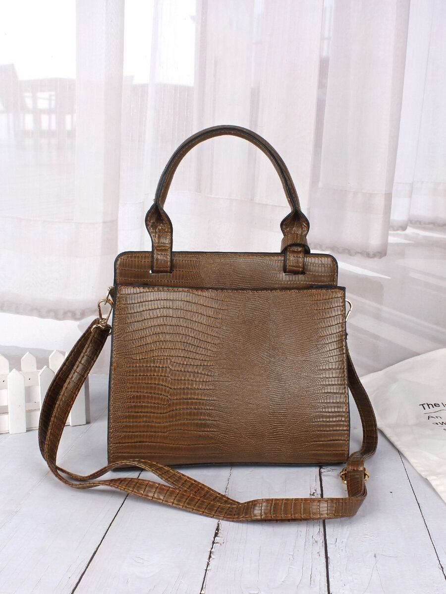 شنطة جلد تمساح بني شنط وحقائب شنط