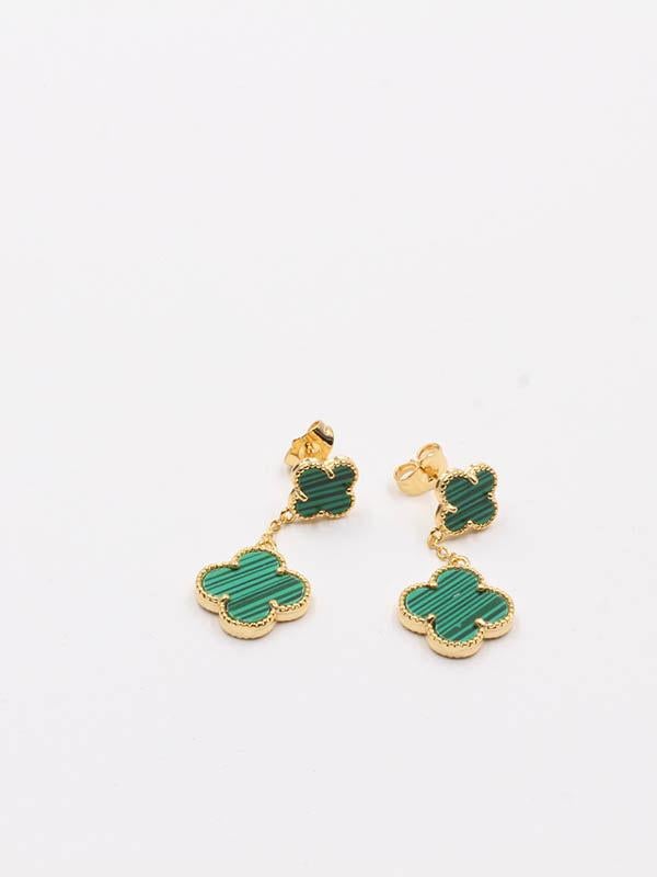 فان كليف حلق وردتين صدف طبيعي حلق van cleef اخضر