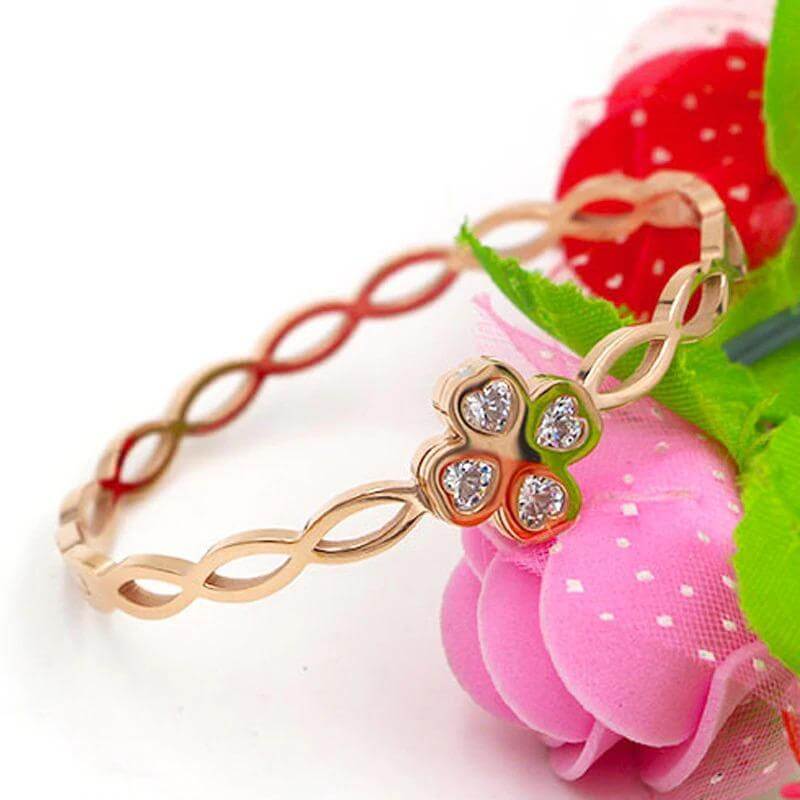 اسوارة فان كليف زركون بانقل اسواره van cleef