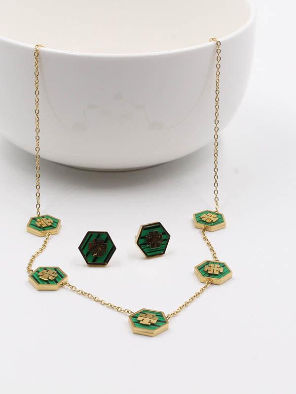 طقم توري بورش ملون اطقم tory burch اخضر