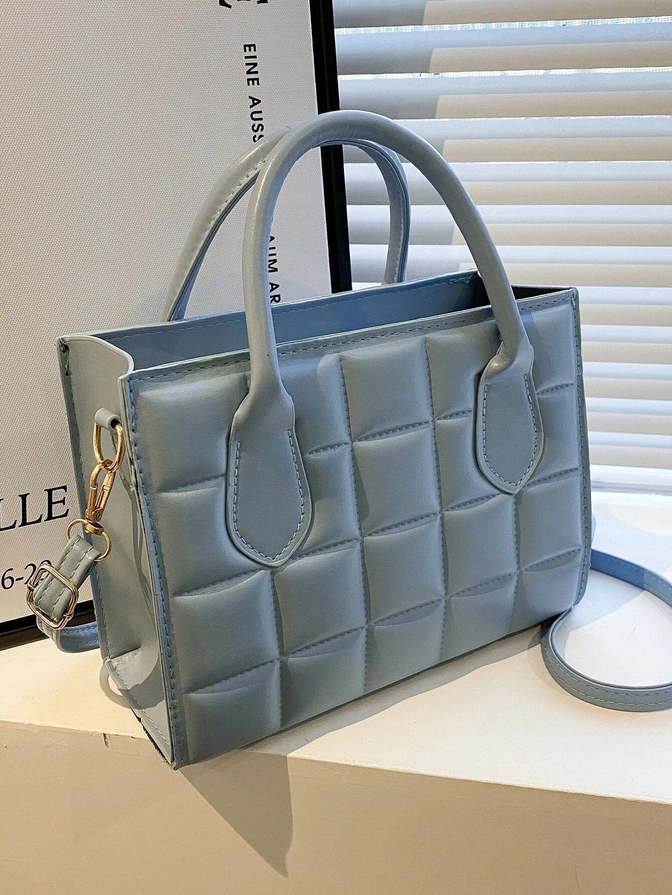 حقيبة مربعة سماوية شنط وحقائب شنط