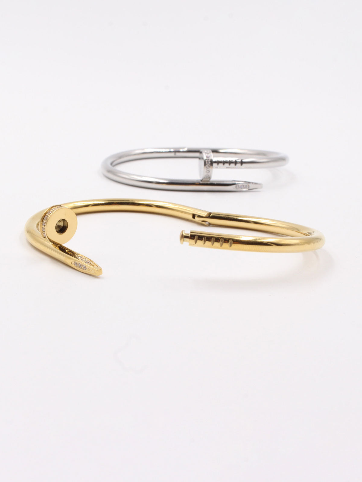 اساور كارتير مسمار زركون لوقو اسواره CARTIER
