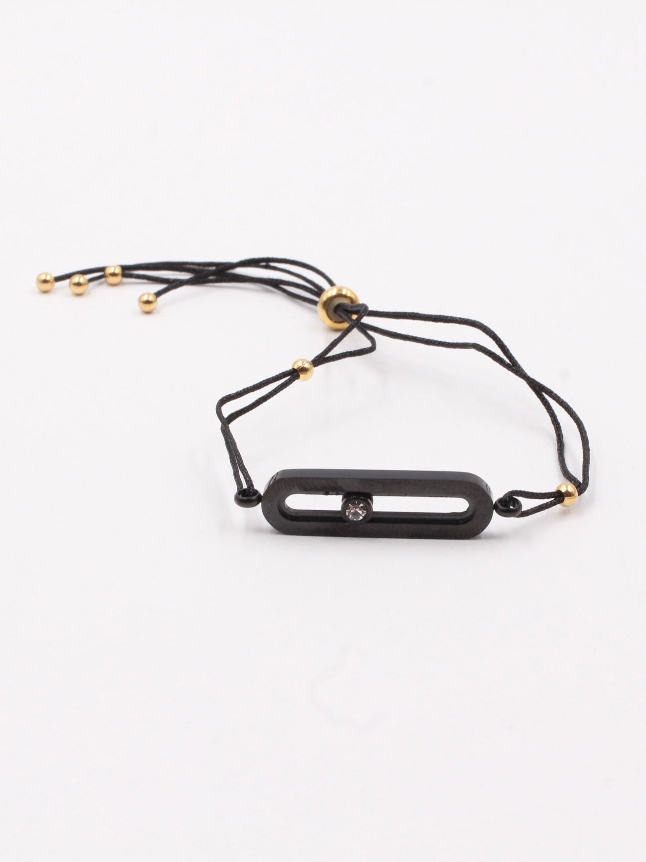 اساور ميسيكا خيط messika اسود