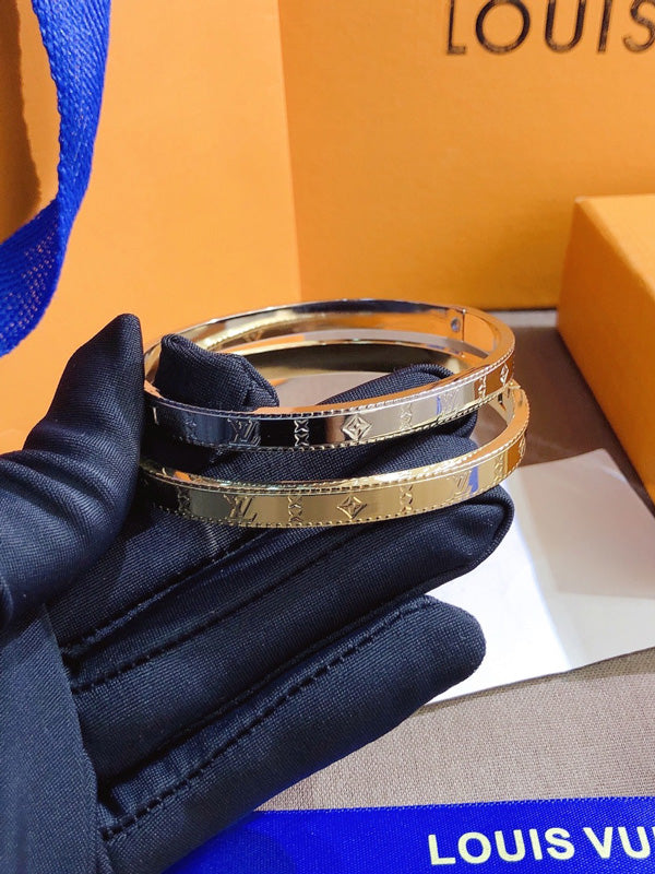 اسوارة لويس فيتون ستامب لوقو اسواره louis vuitton