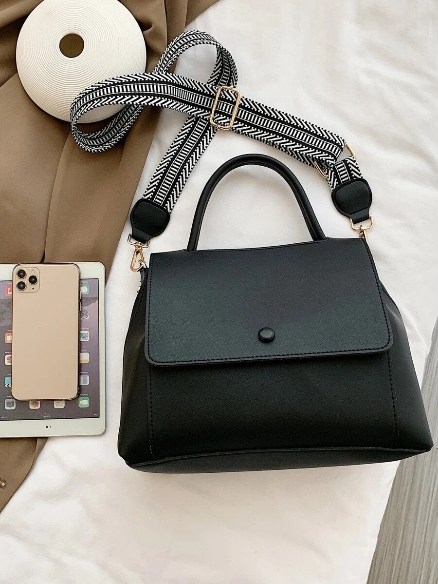 شنطة كبيرة جلدية شنط وحقائب شنط اسود