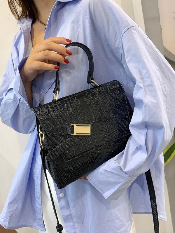 شنط كتف للنساء اسود شنط وحقائب شنط